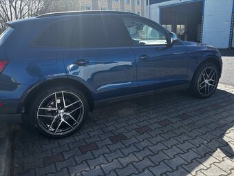 Audi Q5 8R - TOP stav - 3