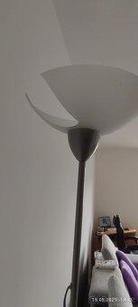 Prodam stojaci lampu - 3