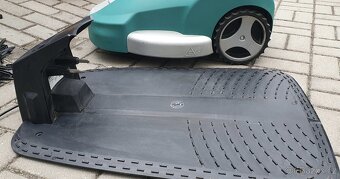 robotická sekačka BOSCH Indego 800 - 3