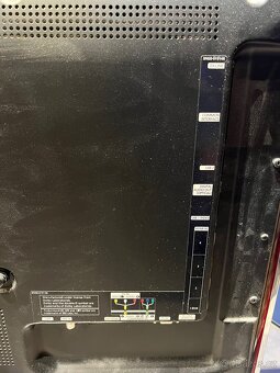 Samsung LED televize UE32B7000WW - 3
