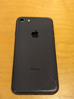 iPhone 8 64GB Black - 3