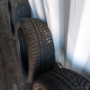 Hankook 215/45 18" zimní pneu - 3