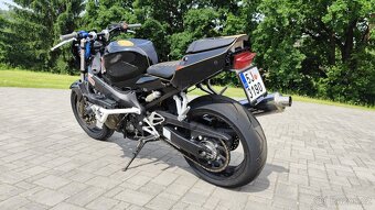 CBR 600 f sport Stunt Motogymkhana okruhovka - 3