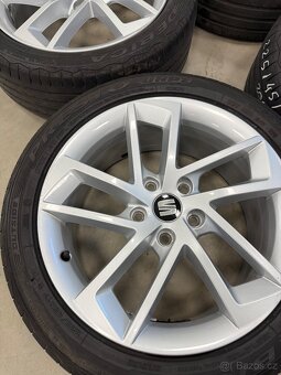 Alu kola seat Škoda 5x112 r17 et49 225/45 r17 - 3
