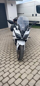CF moto 650 GT - 3