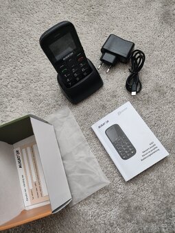 Mobilní telefon Aligator - 3
