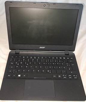 ACER TravelMate B116 - 3