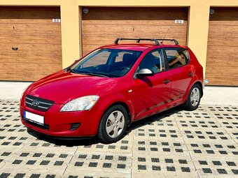 Kia Ceed 1.6 CRDi 170 000 km, původ ČR 1.maj., tažné, nosič. - 3