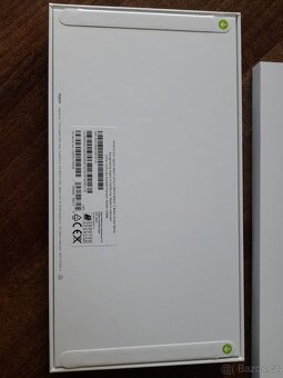 Apple Watch Ultra 2, 49mm Black Ti, Black Ocean band - 3