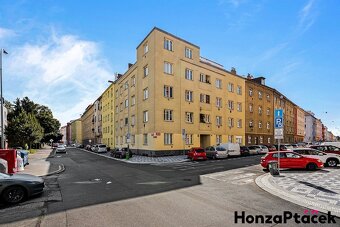 Prodej, byt 2+1, ulice Kralická, Strašnice, Praha - 3