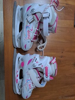 Dívčíi brusle - 3