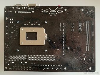 Gigabyte B85 s.1150+Intel i5-4590 4x3.3-3.7Ghz+16GB 1600Mhz - 3