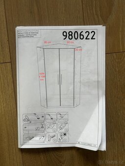 Prodám NOVOU rohovou šatní skříň SCONTO (Lenka ČB) - 3