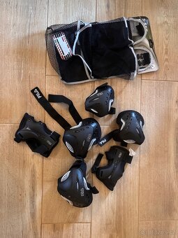 Prodám kolečkové brusle a chrániče - 3