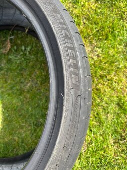 Michelin Pilot sport 4 225/40 R19 - 3