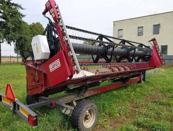 Sklízecí mlátička ROSTSELMASH VECTOR 425 + PowerStream 600 - 3