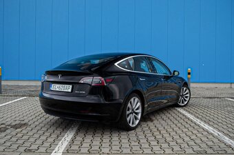 Tesla Model 3 Long-Range Dual Motor AWD - 3
