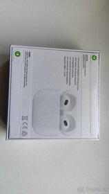 Apple AirPods 3rd generation MagSafe - 3