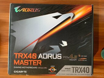 Aorus Master TRX40 + Threadripper 3960X 24C/48T - 3