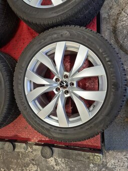 Orig.285/45 R20 VW Touareg III-Montero 760601025C DOT1124 - 3