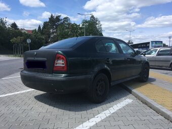 Octavia 81kw L&K sedan žlutá kůže zelená metal - 3