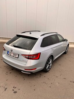 Škoda Superb sportline - 3