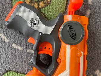 Nerf FIRESTRIKE elite - 3