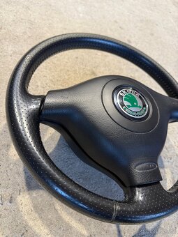 Kompletní volant Octavia 1 RS - KRÁSNÝ STAV - 3