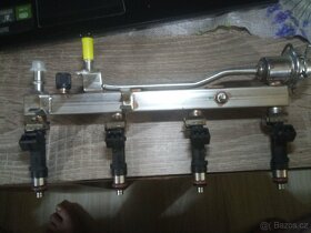 Vstřikovací lišta kompletní - 3