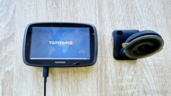 GPS Navigace TomTom s doživotní aktualizací map - 3