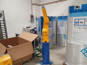 Robot Staubli RX60BL CS8 zánovní - 3