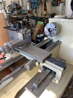 Soustruh Harrison M300 - 3