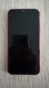 iPhone 11 128GB - červený - 3
