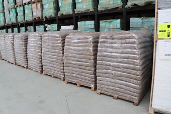 peletky pelety balení 15kg sáček A2 - 3