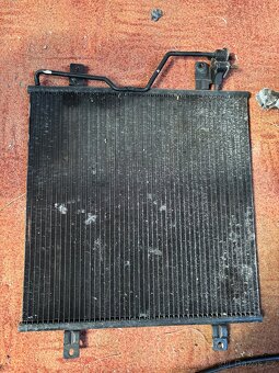 Jeep Cherokee 2,8 diesel chladiče - 3