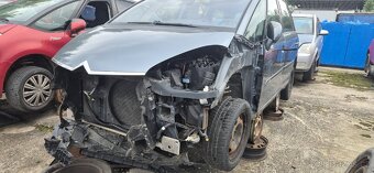 Citroen C4 prodam dily - 3
