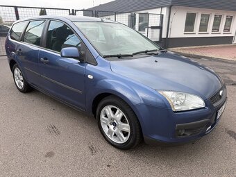 Ford Focus kombi 1.6i 74 KW, 2006, klima, tažné zařízení - 3