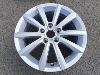 5x112 VW Passat 6,5Jx16 ET42 číslo 3G0071496B alu disky - 3