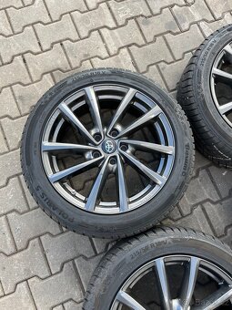 Kompl alu Borbet 5x114,3r18+215/50r18 zimní Barum - 3