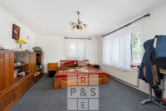 Prodej rodinné domy, 254 m² + 1147 m² pozemek - Mirošovice - 3