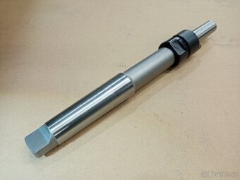 Držák nástrčných výhrubníků a výstružníků 22 MK4 - 3