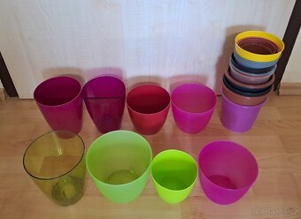 Kvetináče keramické a plastové - 3