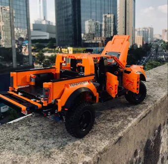 NOVÁ velká stavebnice Ford Raptor auto 1379 dílků delka 42cm - 3