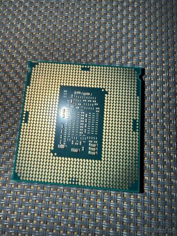 Intel Core i3-8100 LGA1151 + originální chladič - 3