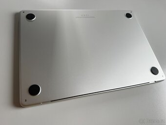 Apple MacBook Air M2 (2022) - Remote uživatel, 97% baterie - 3