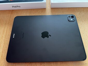 Nový iPad Pro 11” (2024) 256GB, M4, vesmírně černý - 3