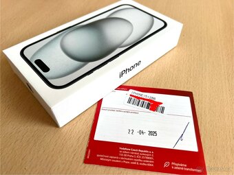 iPhone 15 128GB black, nový, záruka 24 měs Vodafone - 3