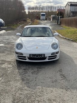 Porsche 911 Carrera - 3