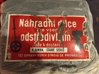 Staré cedule. - 3
