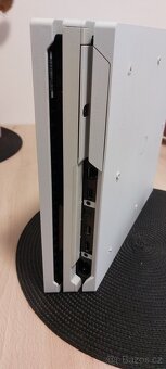 PS4 pro - 3